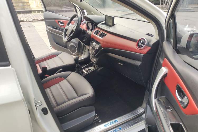 Used Haval H1 2015 1.5L Manual Luxury Model
