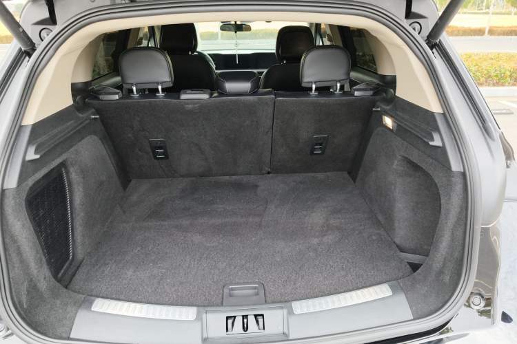 Used Lincoln Corsair 2024 2.0T Two-Wheel Drive Deluxe Edition