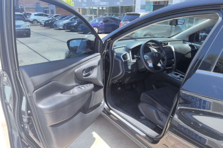 Used Nissan Murano 2019 2.5L XE Two-Wheel Drive Elite Version China VI Standard
