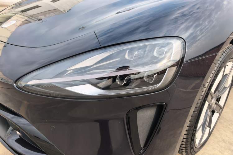 Used  SU7 2024 Rear-Drive Ultra-Long Range Advanced Pro-Level Intelligent Driving Version
