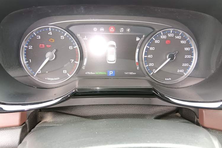 Used GAC Trumpchi GS8 2017 320T Two-Wheel Drive Luxury Smart Connectivity Version (7 Seats)