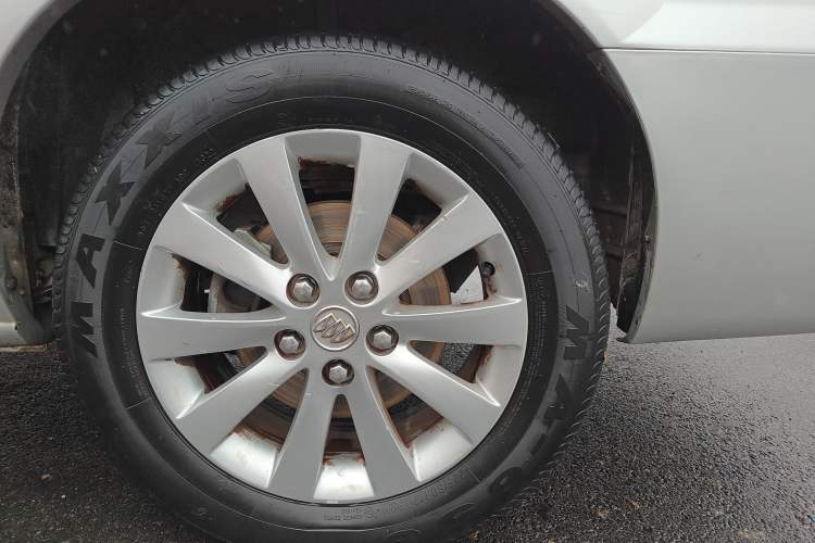 Used Buick GL8 2014 2.4L Comfort Edition
