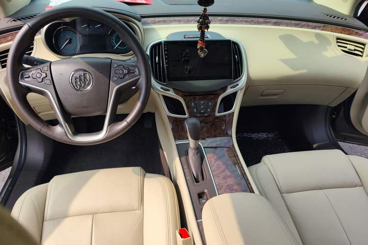 Used Buick LaCrosse 2013 2.0T SIDI Technology Version