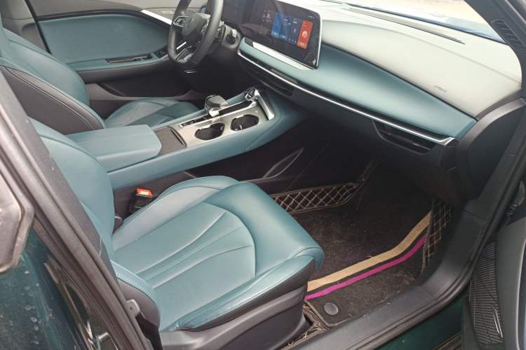 Used MG 7 2023 1.5T DCT Luxurious Supreme Edition
