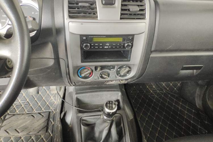 Used Great Wall Wingle 5 2016 2.8T Two-Wheel-Drive Entry-Level GW2.8TC Big Double-Cab GW2.8TC
