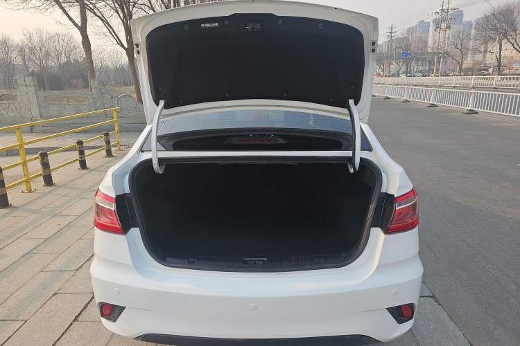 Used Changan Eado DT 2019 1.6L Manual Enjoyment Model China VI Standard