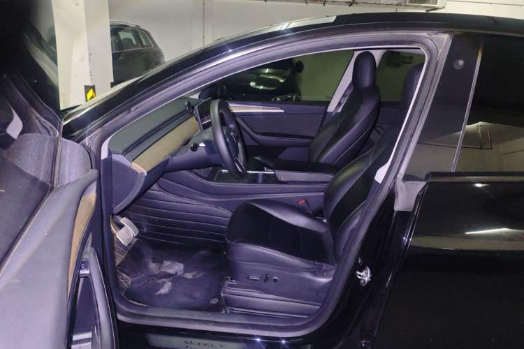 Used Tesla Model Y 2021 Performance High-Performance All-Wheel-Drive Version
