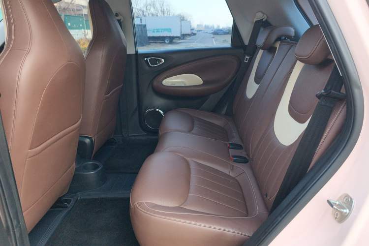 Used Wuling Bingo 2023 410 km Lingxi Deluxe Edition
