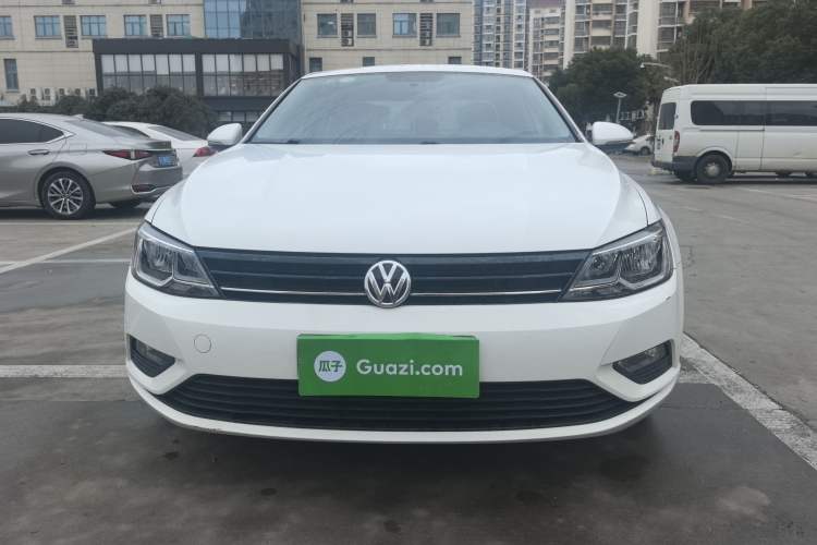 Used Volkswagen Lamando 2015 230TSI DSG Fashion Edition