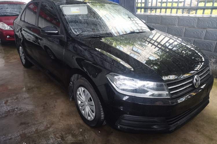 Used Volkswagen Santana 2016 1.6L Manual Fashion Edition
