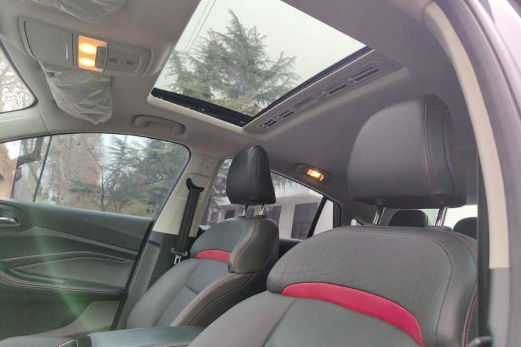 Used MG 5 2022 180 DVVT CVT Youth Style Edition
