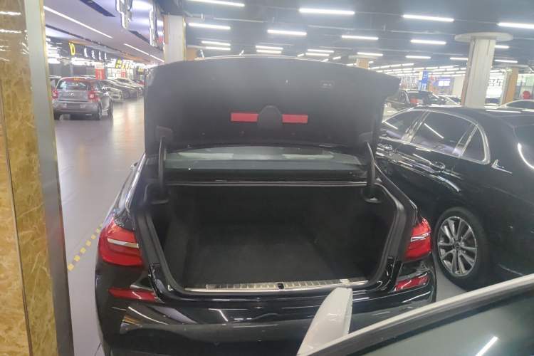 Used BMW 7 Series 2018 730Li Luxury Edition M Sport Package
