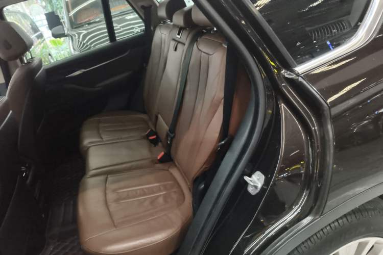 Used BMW X5 2014 xDrive35i Leading Model
