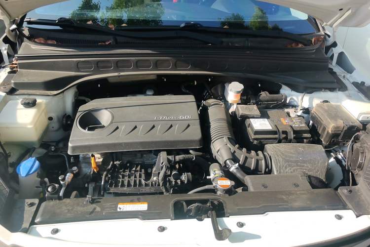 Used Hyundai ix25 2017 1.4T Automatic Smart Version
