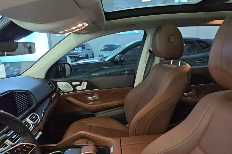 Used Mercedes-Benz GLE 2024 GLE 350 4MATIC Stylish Model
