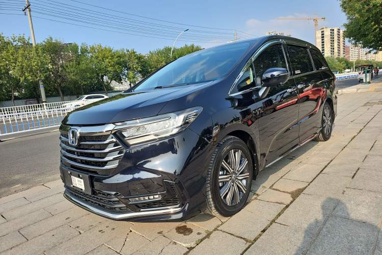 Used Honda Odyssey 2024 2.0L eHEV Sharp & Enjoy Edition
