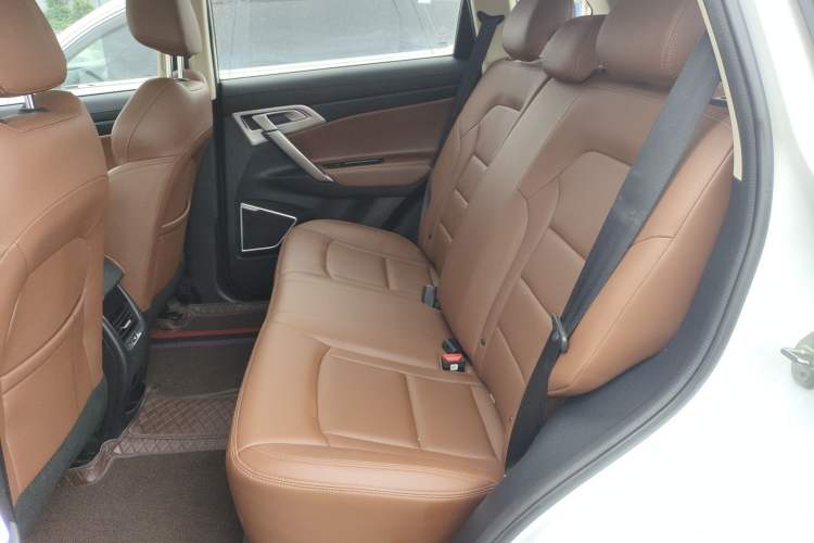 Used Geely Auto Emgrand X7 Sport 2021 1.8TD DCT Two-Wheel Drive Asian Games Edition
