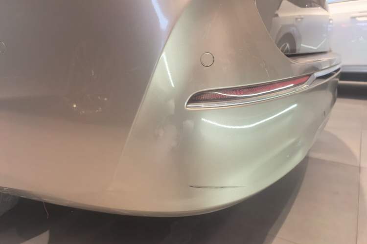 Used Buick GL8 2023 ES Lu Zun Deluxe Model
