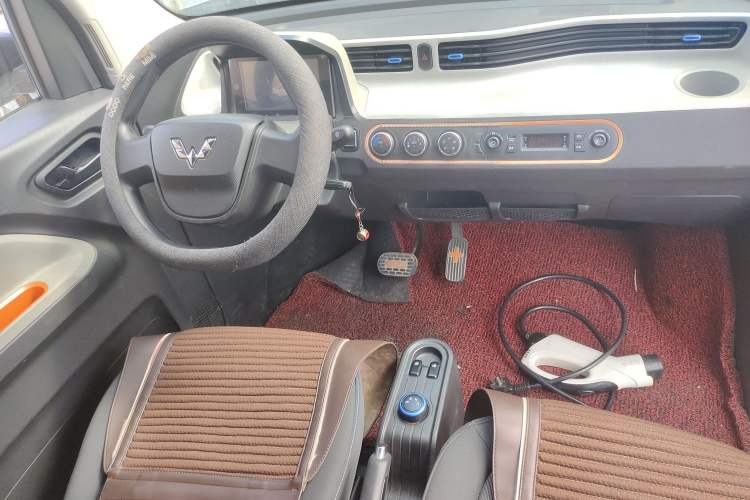 Used Wuling Hongguang MINIEV 2020 Zizai Version Lithium-NMC