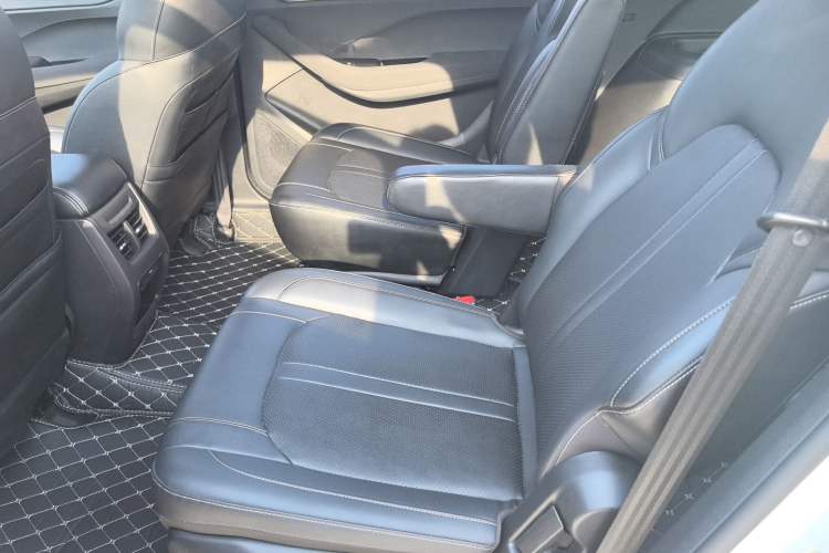 Used Baojun 360 2019 1.5L Automatic Elite Version China VI
