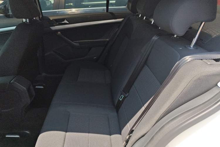 Used Volkswagen Lavida 2018 Classic 1.5L Automatic Fashion Edition China VI Standard
