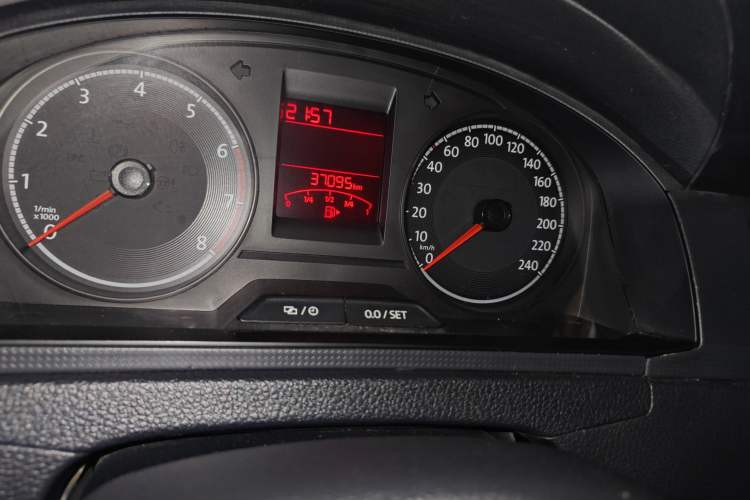 Used Volkswagen Santana 2019 1.5L Manual Fashion Edition China VI Standard