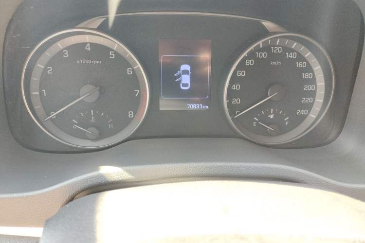 Used Hyundai Elantra 2016 1.6L Automatic ZhiXuan – Elite Version
