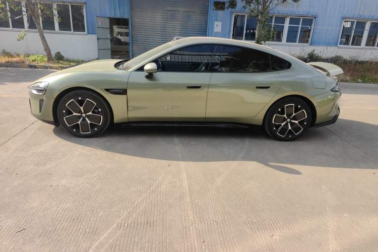 Used  SU7 2024 Rear-Drive Ultra-Long Range Advanced Pro-Level Intelligent Driving Version