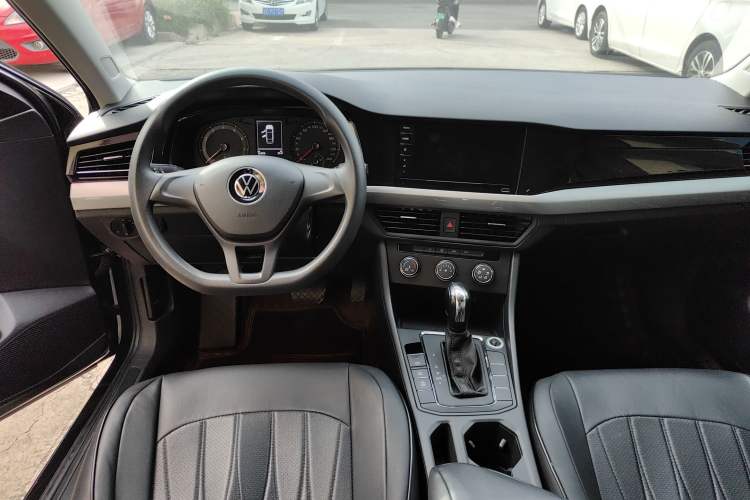 Used Volkswagen Bora 2021 1.5L Automatic Fashionable Smart Connectivity Version
