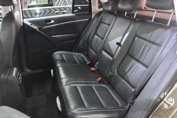 Used Volkswagen Tiguan 2017 300TSI Automatic Two-Wheel Drive Silk Road Comfort Edition
