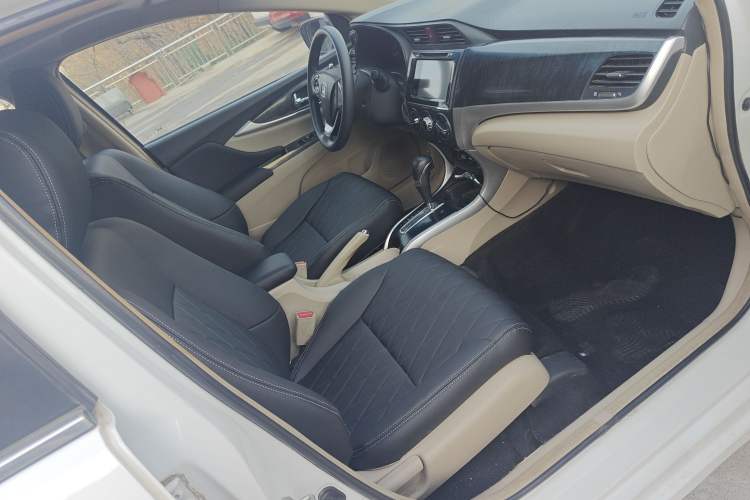 Used Honda Crider 2015 1.8L Automatic Luxury Edition
