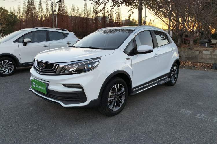 Used Geely Auto Vision X3 2019 Upgraded Model 1.5L Manual Luxury Version
