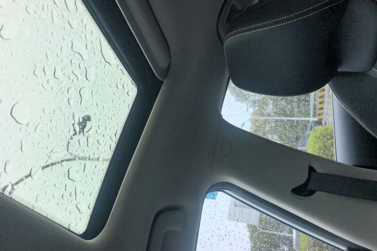 Used Geely Auto Binray 2021 1.4T CVT Asian Games Edition
