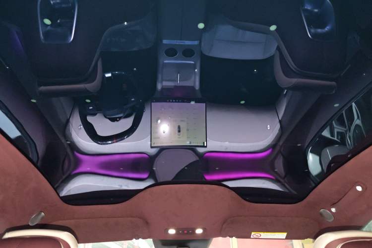 Used Xiaomi Auto YU7 2025 Ultra-Long Range High-Performance All-Wheel-Drive Max Edition
