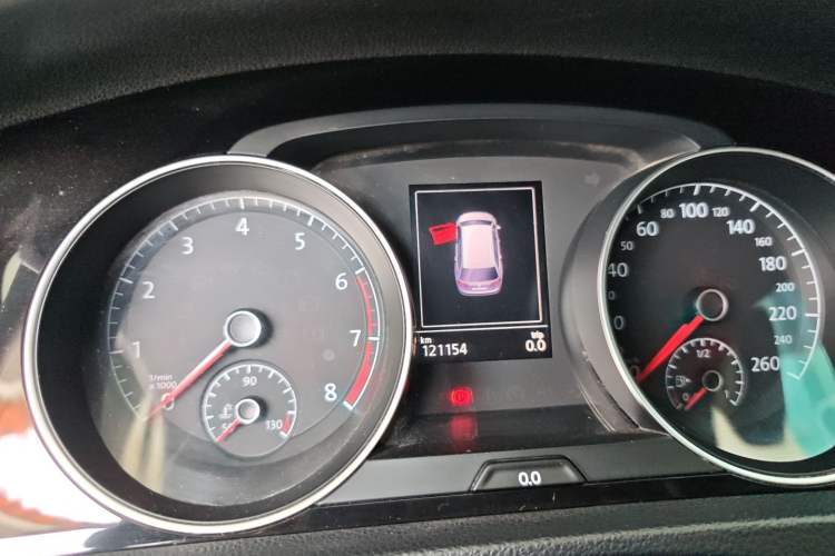 Used Volkswagen Golf 2014 1.4TSI Luxury Travel Edition
