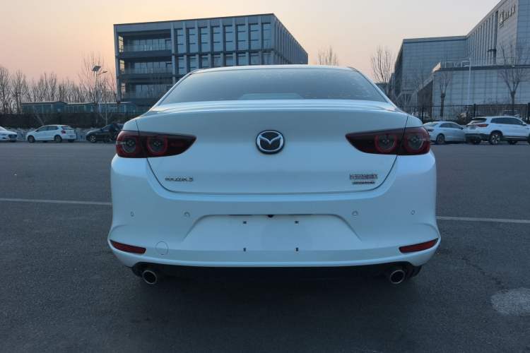 Used Mazda Mazda 3 Axela 2021 2.0L Automatic ZhiXuan Edition
