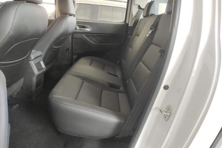 Used Great Wall Poer 2024 2.4T Commercial Version Automatic Diesel 4x4 Elite Edition
