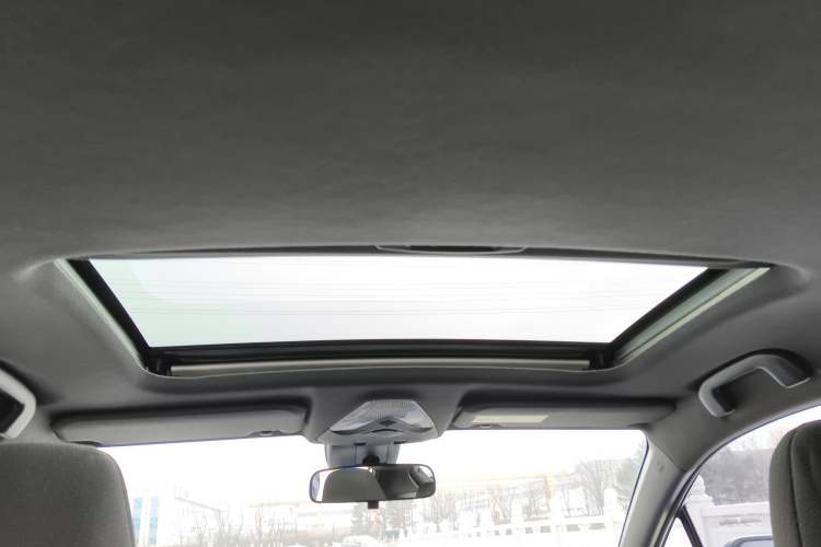 Used Toyota IZOA 2021 2.0L Yichi SPORT
