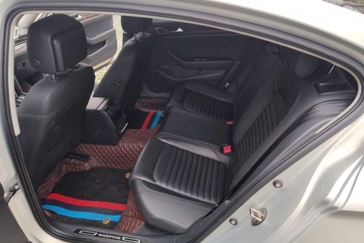 Used Volkswagen Magotan 2019 330TSI DSG Leading Model China VI Standard