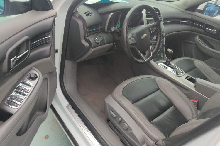 Used Chevrolet Malibu 2014 2.4L Automatic Luxury Edition
