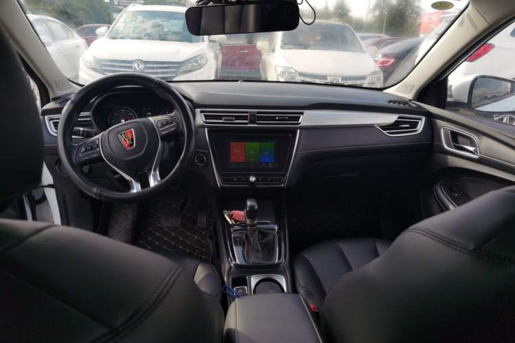 Used Roewe i5 2020 1.5L Automatic 4G Connected Linghao Edition