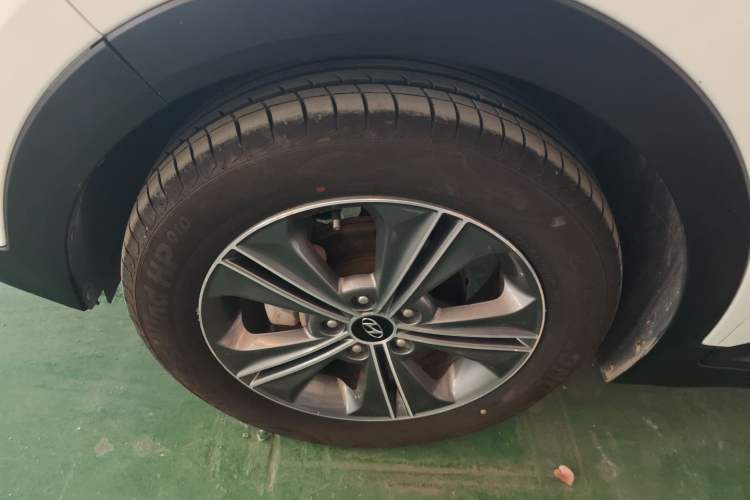 Used Hyundai ix25 2015 1.6L Automatic Two-Wheel Drive Smart GLS Trim
