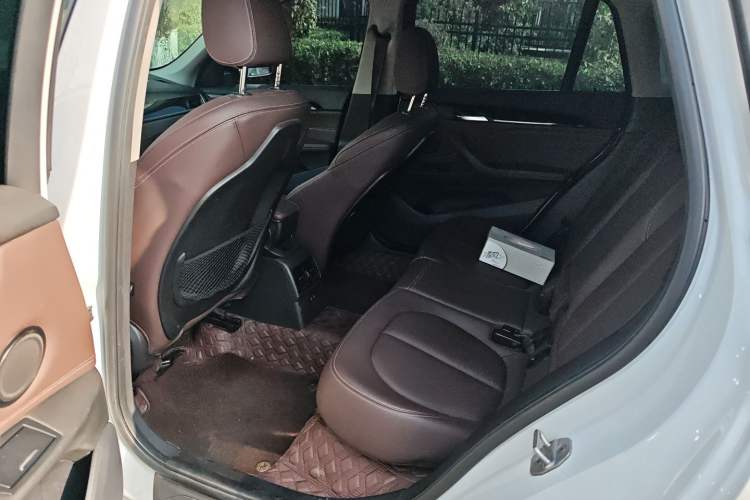 Used BMW X1 2020 sDrive25Li Leading Model
