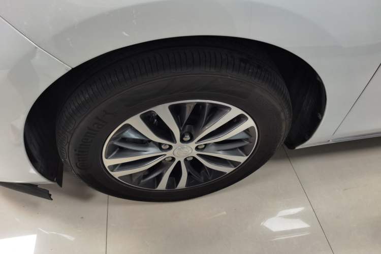 Used Buick GL8 2023 ES Lu Zun Comfort Model
