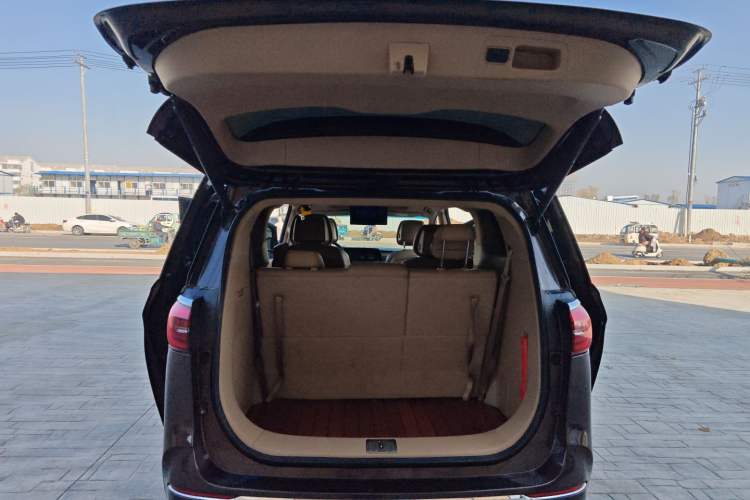 Used Buick GL8 2020 ES Land Cruiser 653T Luxury Model
