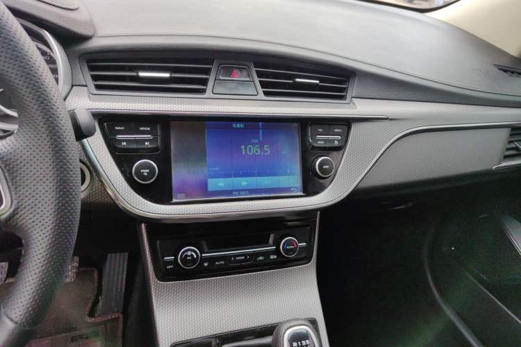 Used Geely Auto Emgrand GS 2016 Elegant Edition 1.8L Manual LingShang Model
