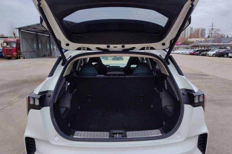 Used Lynk & Co 06 2020 1.5T YAO Halo
