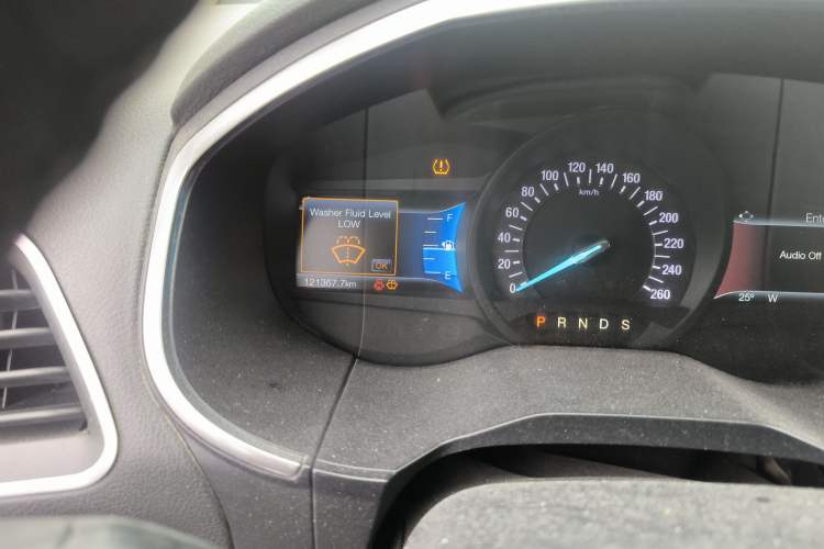 Used Ford Edge 2016 EcoBoost 245 Two-Wheel-Drive Titanium 7-Seater
