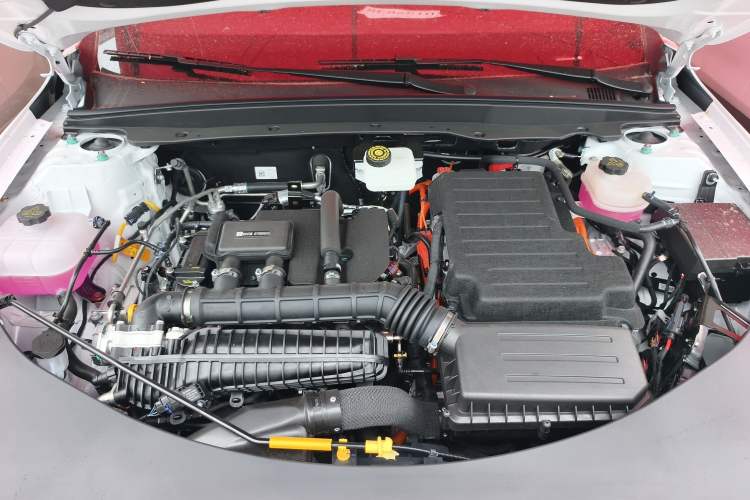 Used BYD Qin PLUS 2025 DM-i Smart Drive 55KM Leading Model
