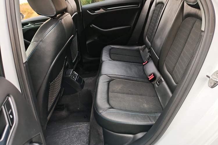 Used Audi A3 2019 Sportback 35 TFSI Sporty Version National V